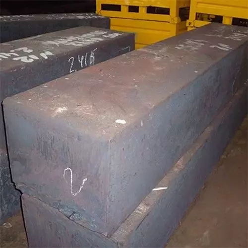 Квадратные и прямоугольные бронзовые поковки 99x99x2500 мм БрНХК(ф)